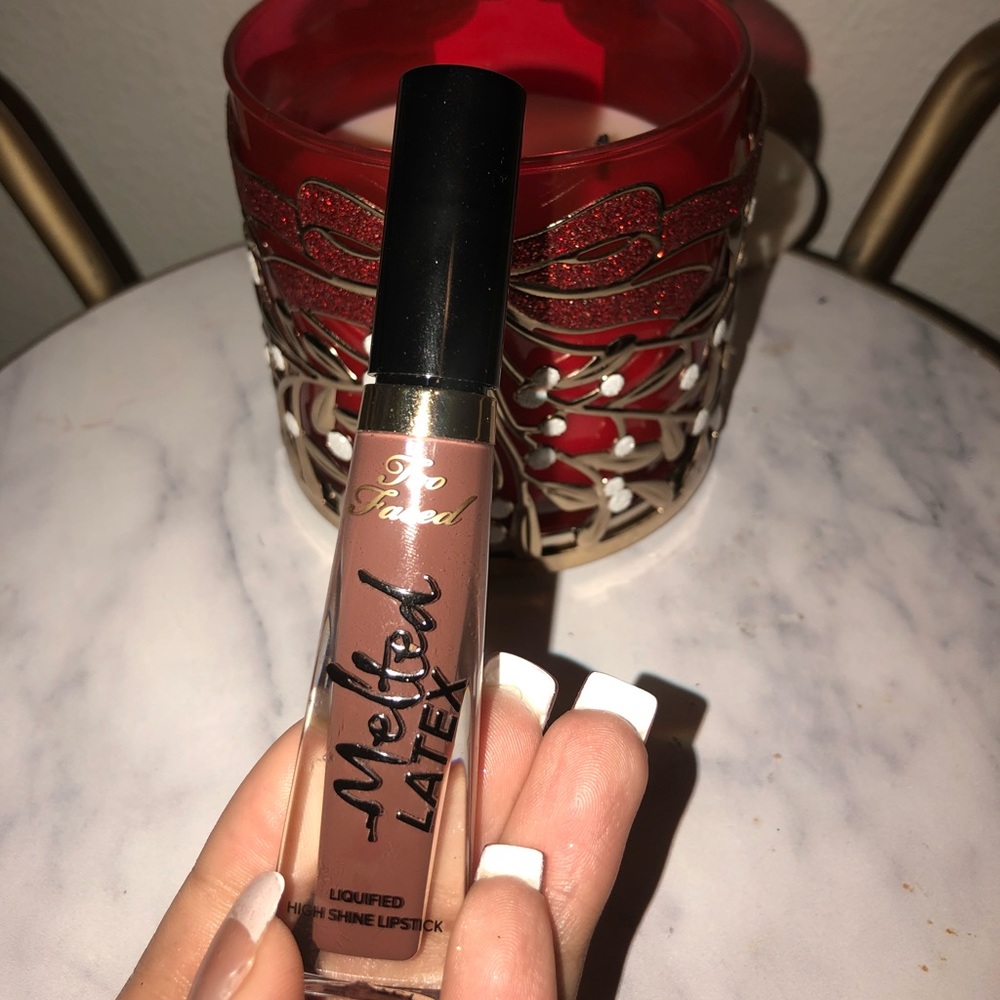 Too Faced 💋